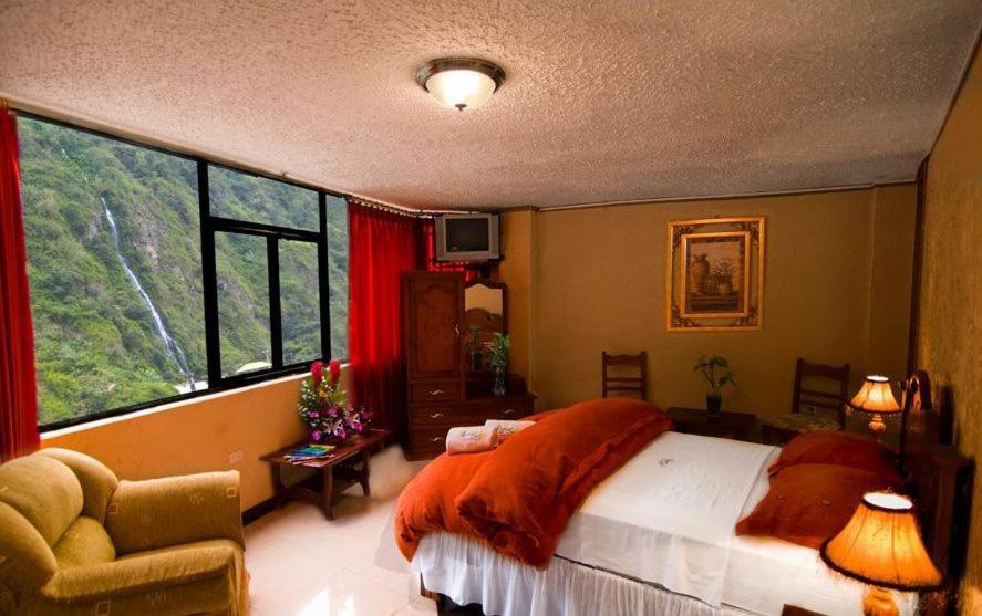 Hotel Puerta Del Sol Baños Exteriér fotografie