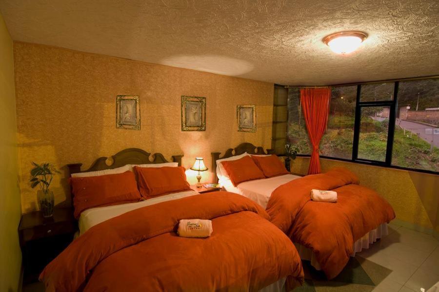 Hotel Puerta Del Sol Baños Exteriér fotografie