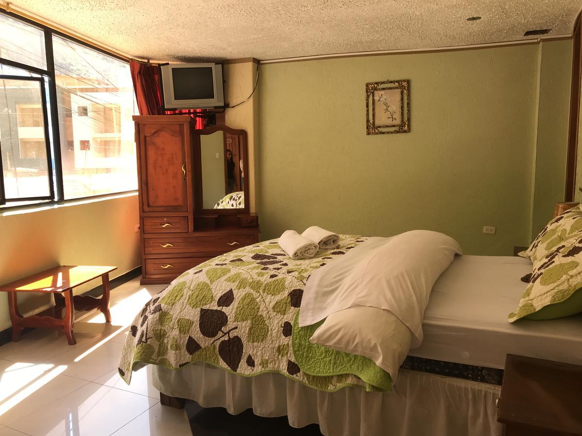 Hotel Puerta Del Sol Baños Exteriér fotografie
