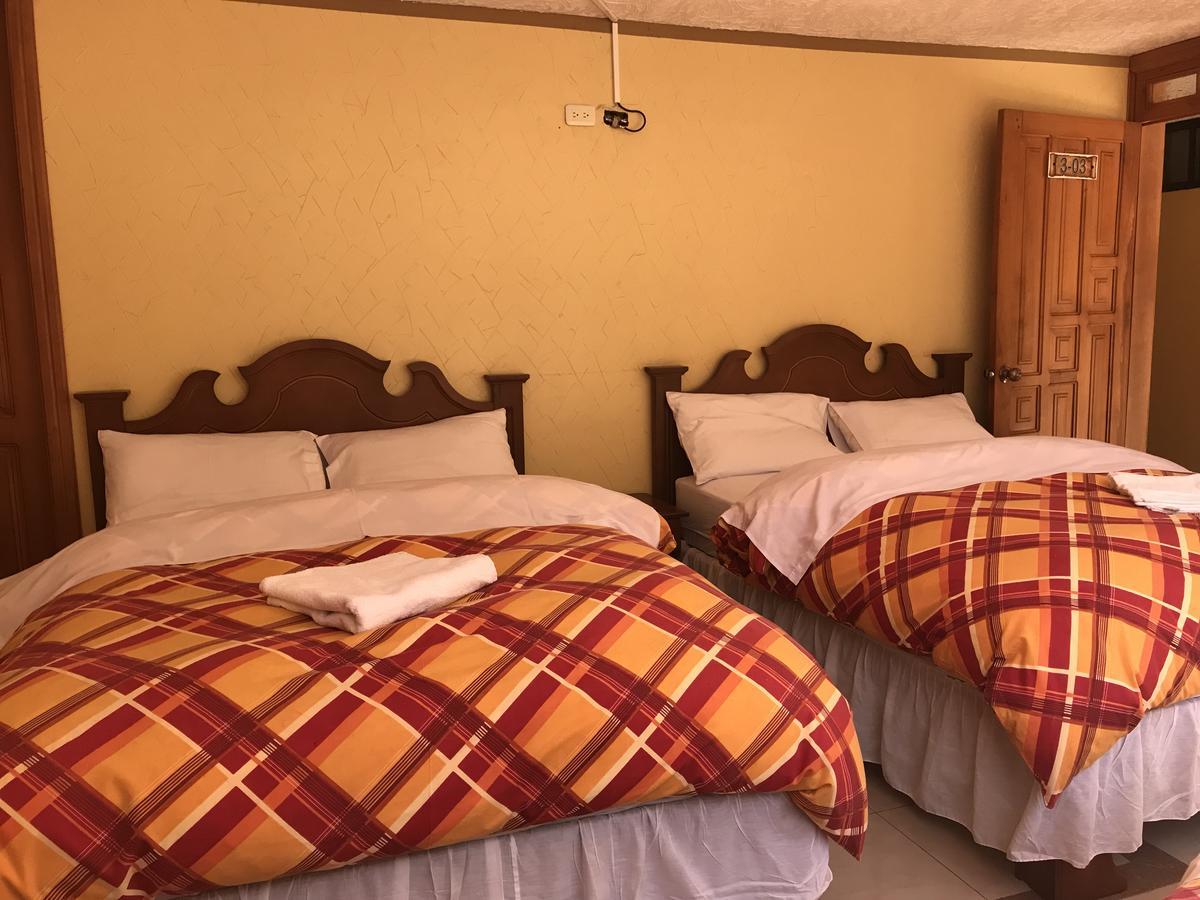 Hotel Puerta Del Sol Baños Exteriér fotografie