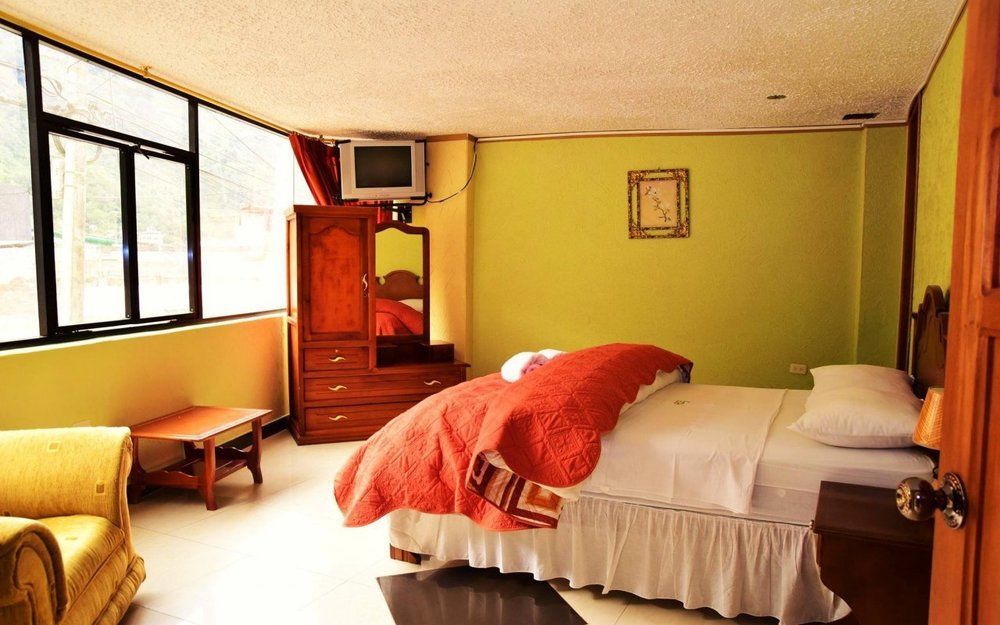 Hotel Puerta Del Sol Baños Exteriér fotografie